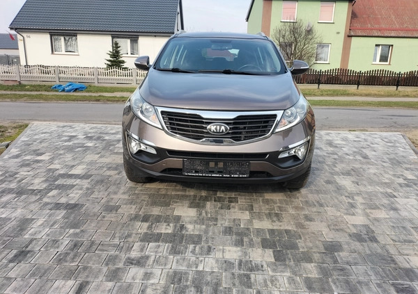 Kia Sportage cena 44900 przebieg: 223000, rok produkcji 2013 z Urzędów małe 232